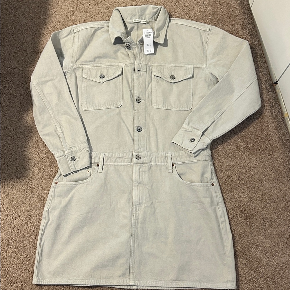 Abercrombie & Fitch Light Gray Shirt Dress